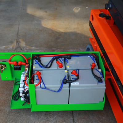 Auto-propulsão eléctrica Medium Scissor Lift fácil manutenção